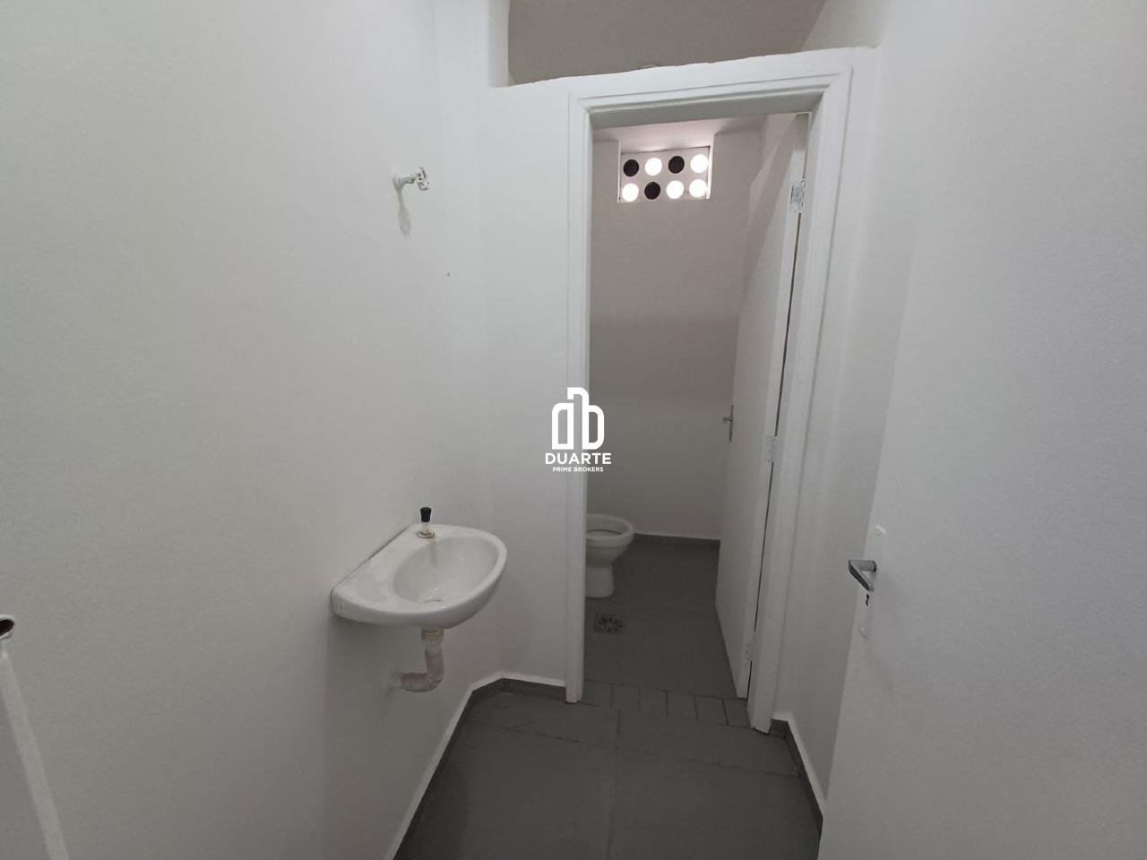 Sala à venda no CENTRO: 