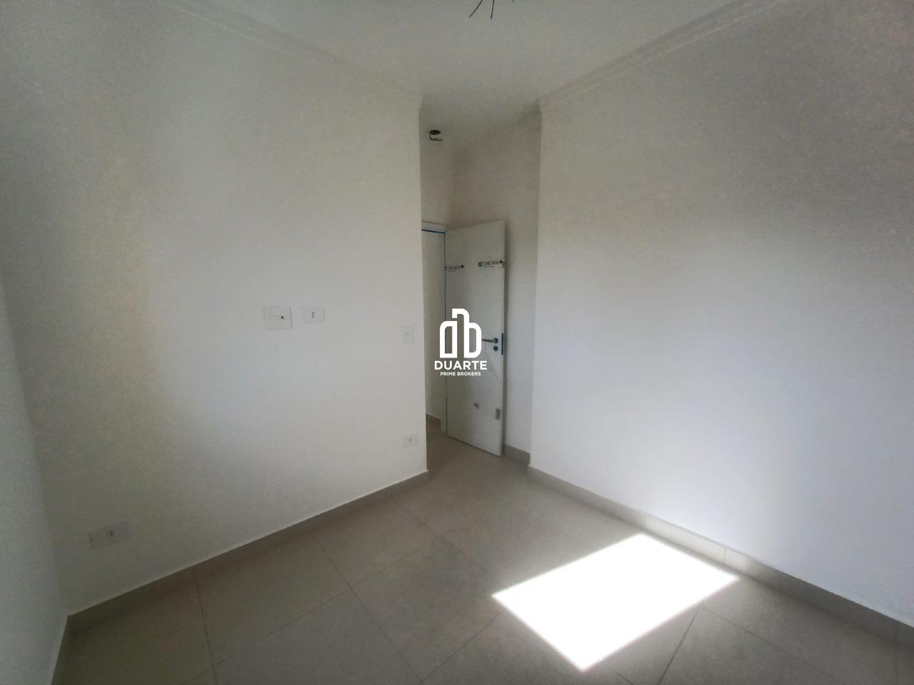 Flat à venda no BOQUEIRÃO: 