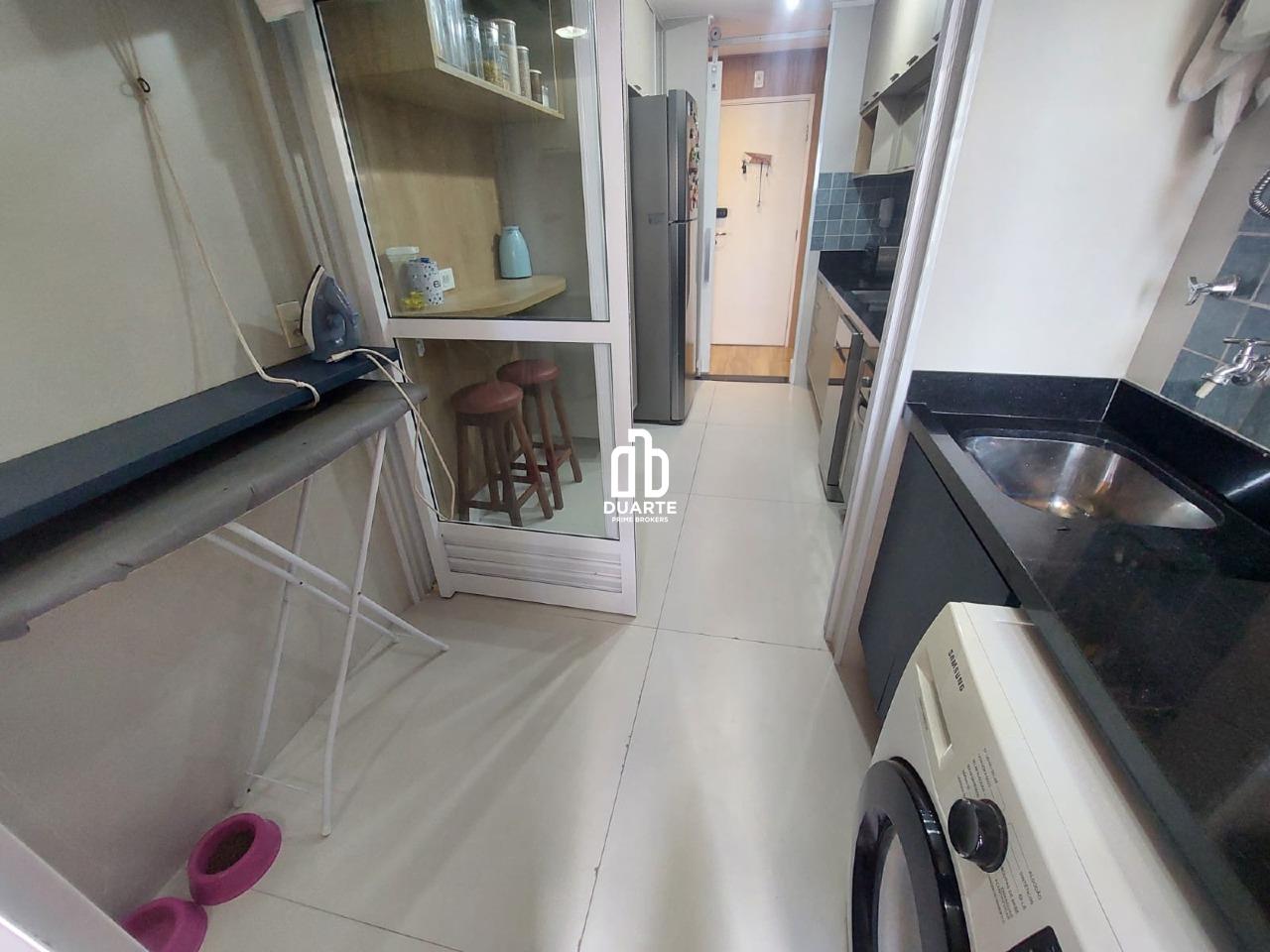 Apartamento à venda no PONTA DA PRAIA: 