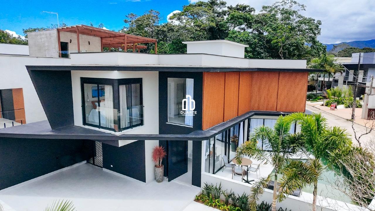 Casa à venda no RIVIERA: 