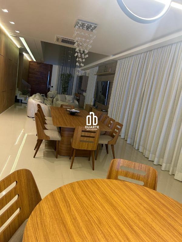 Casa à venda no RIVIERA: 