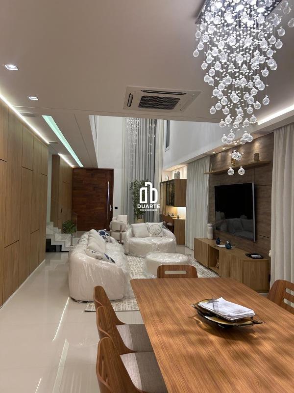 Casa à venda no RIVIERA: 