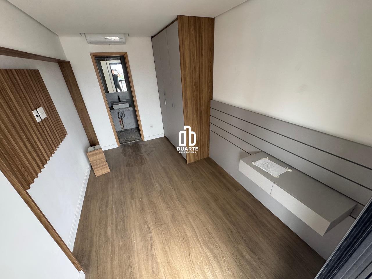 Apartamento à venda no PONTA DA PRAIA: 