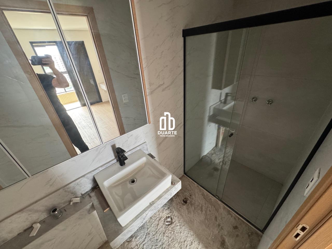 Apartamento à venda no PONTA DA PRAIA: 