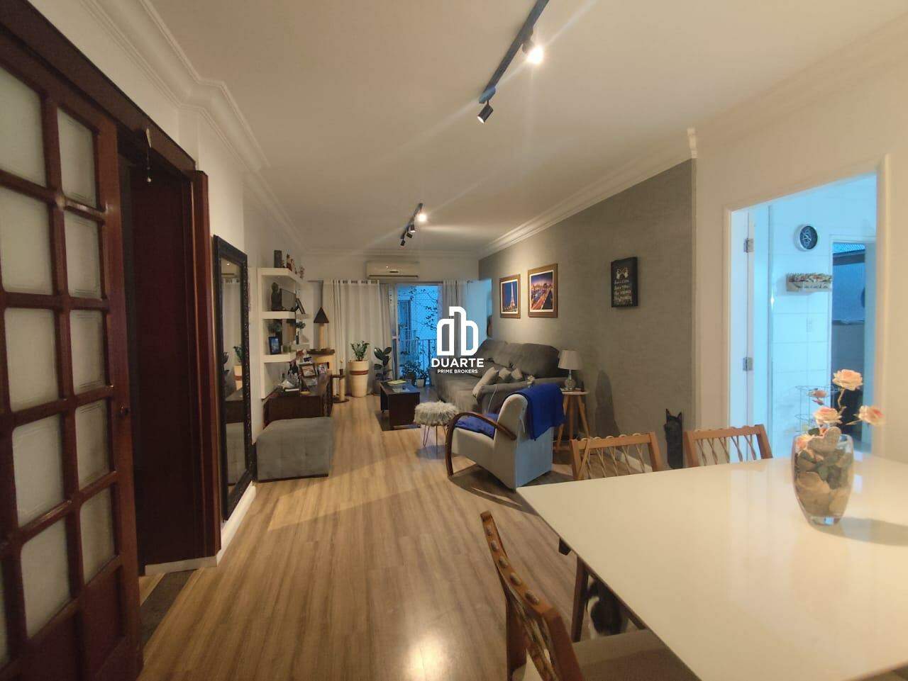 Apartamento à venda no CAMPO GRANDE: 