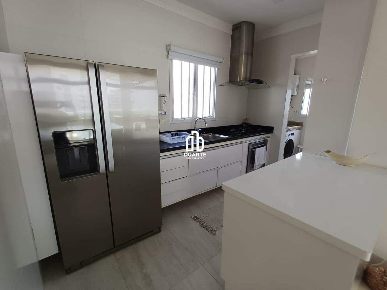 Cobertura à venda no RIVIERA: 