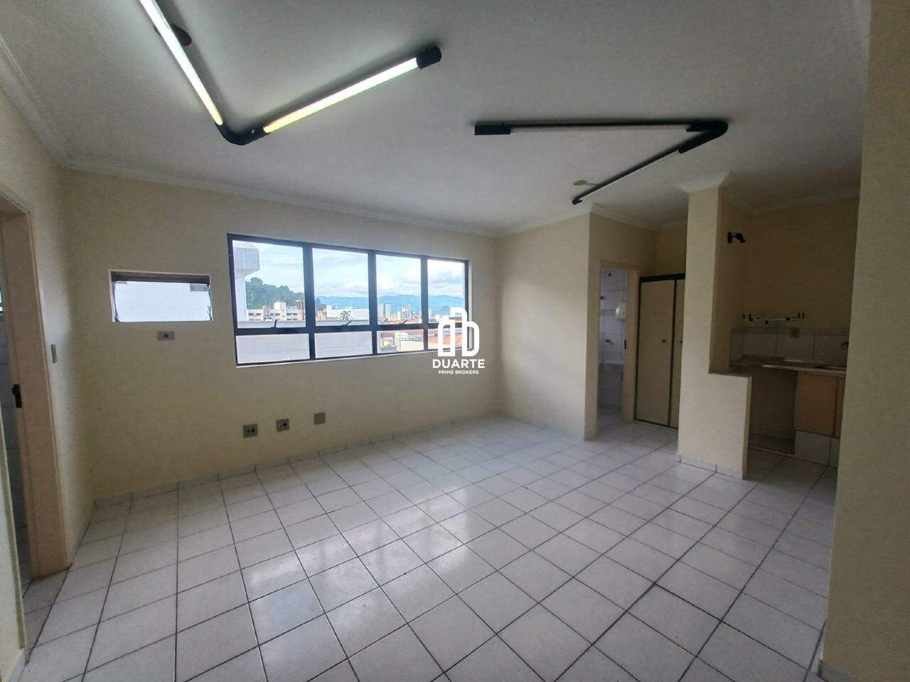 Predio comercial à venda no VILA MATHIAS: 