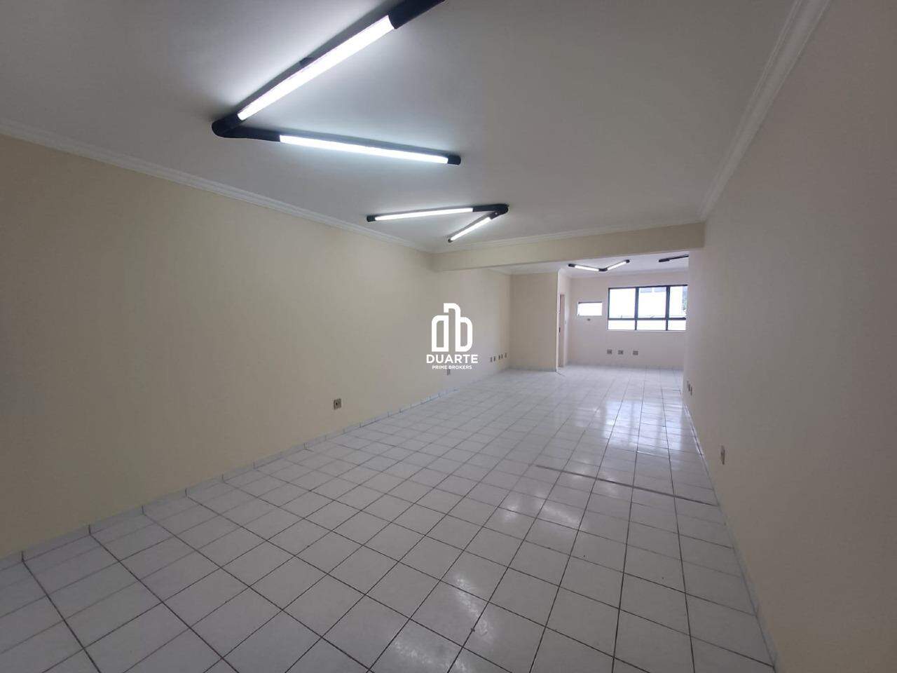 Predio comercial à venda no VILA MATHIAS: 