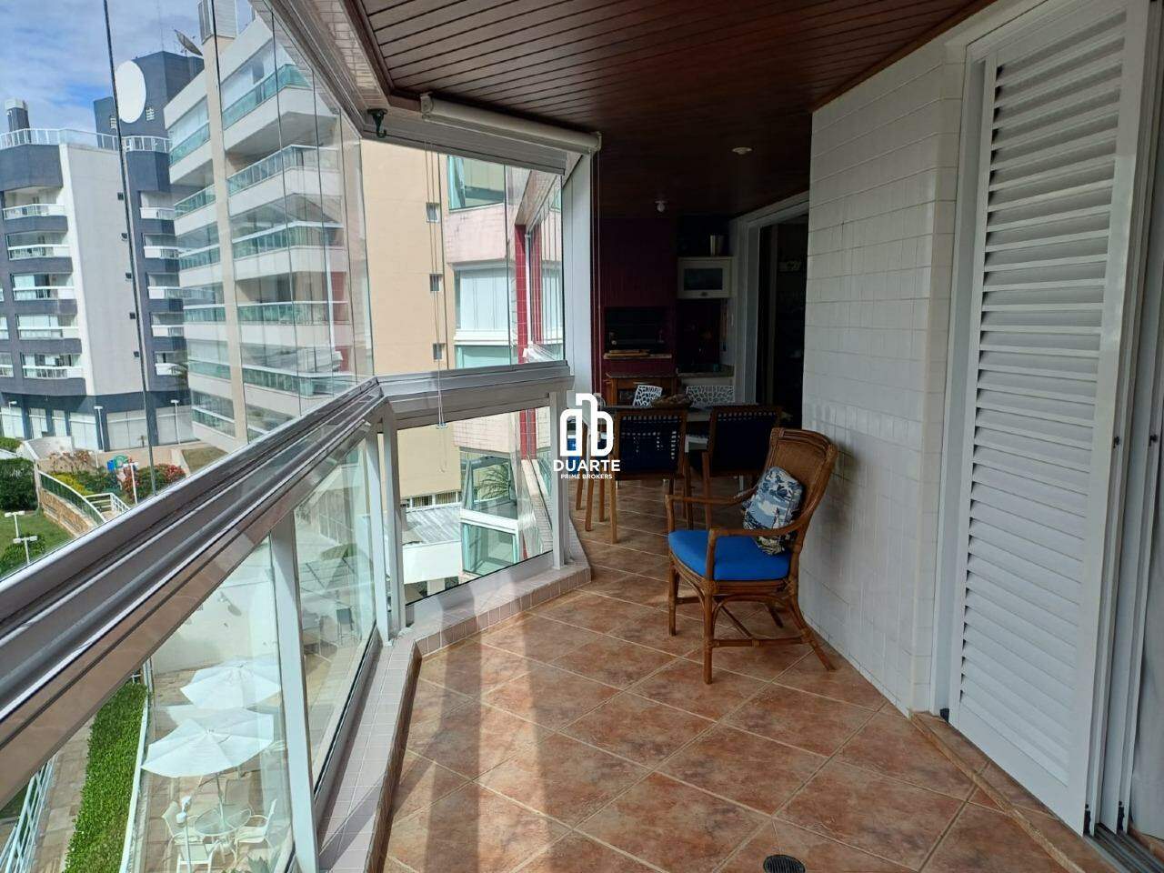 Apartamento à venda no RIVIERA: 