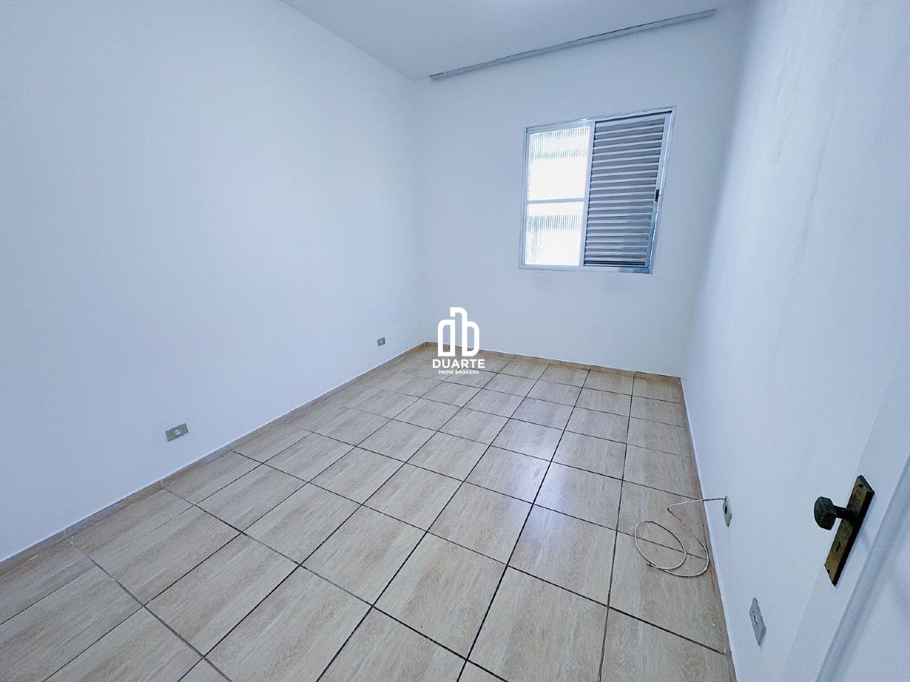 Apartamento - Prédio 3 Andares à venda no EMBARE: 