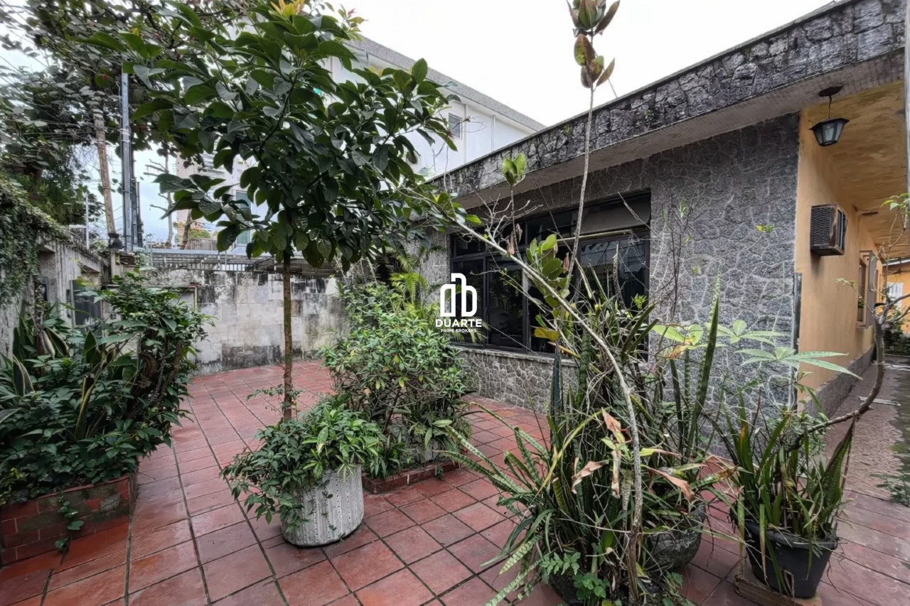 Terreno à venda no PONTA DA PRAIA: 