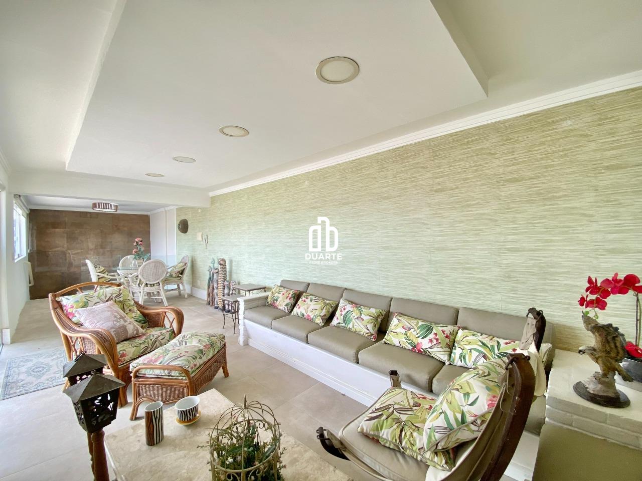 Cobertura à venda no GONZAGA: 