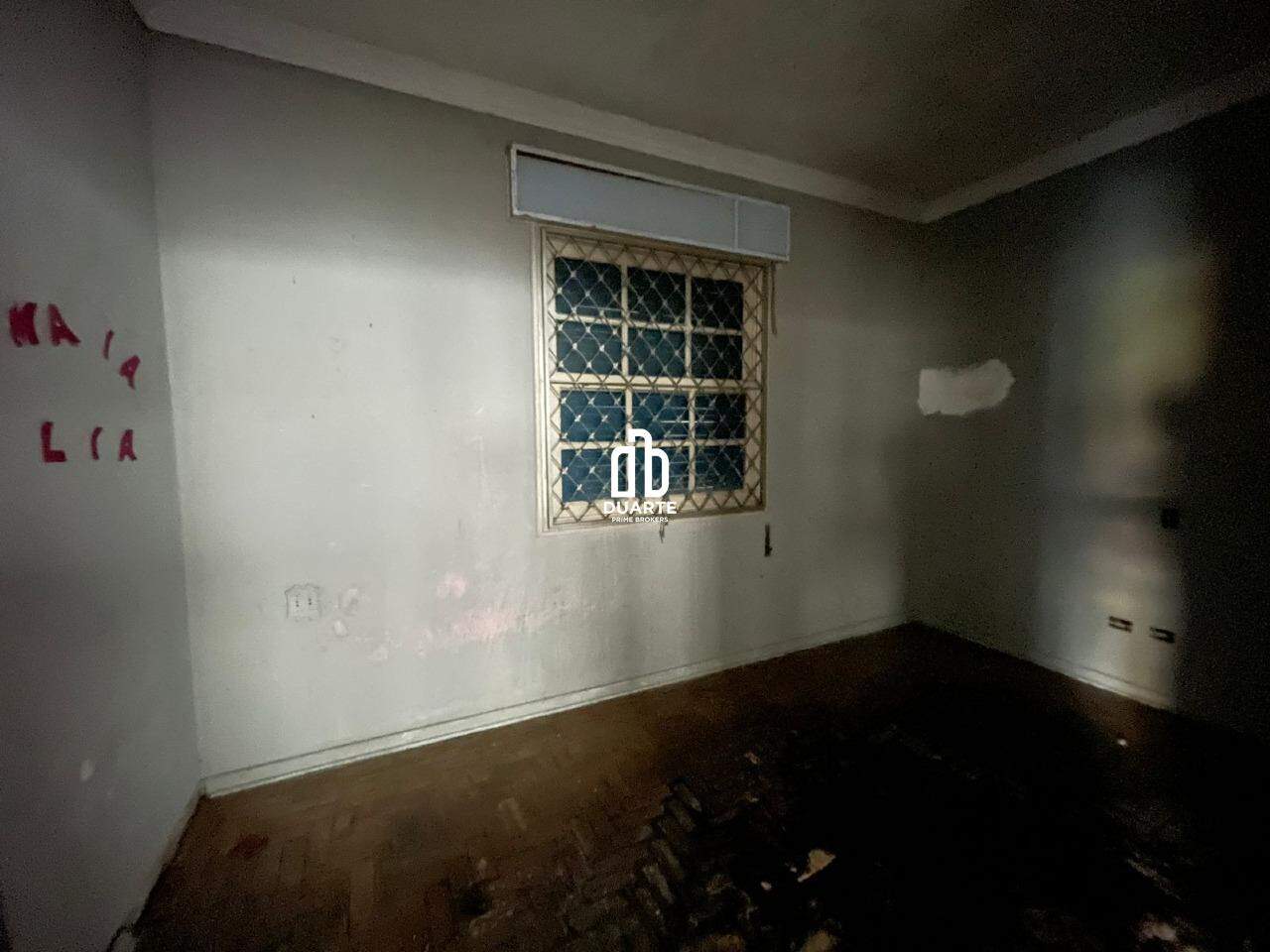 Terreno à venda no EMBARE: 