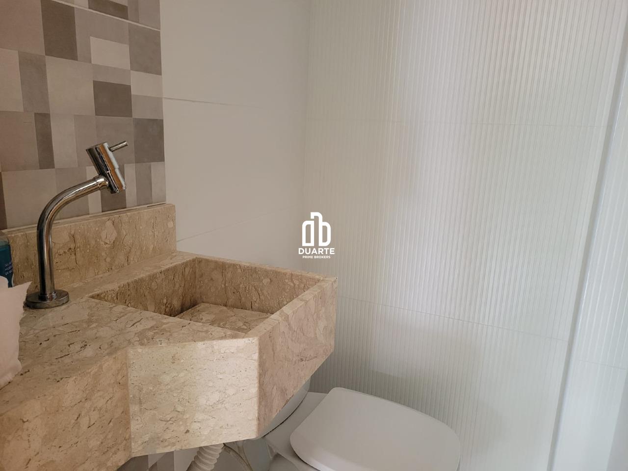 Casa Sobreposta Alta à venda no APARECIDA: 