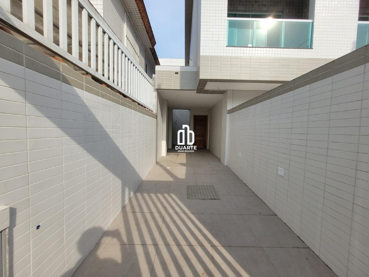 Casa Sobreposta Alta à venda no APARECIDA: 