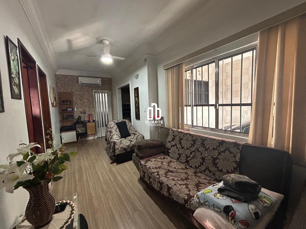 Casa à venda no PARQUE BITARU: 