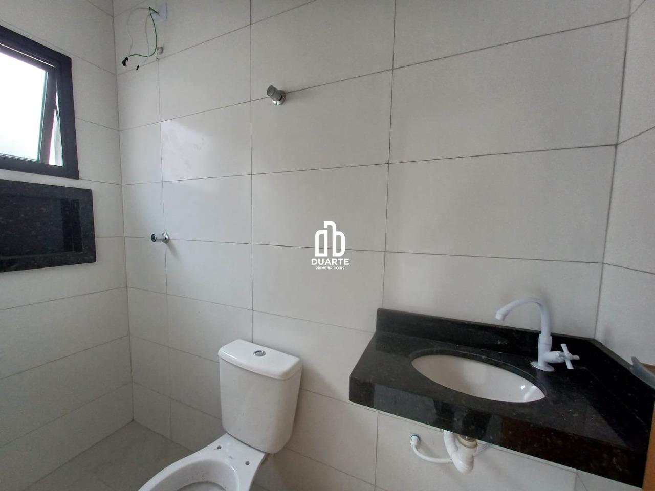 Casa Sobreposta Alta à venda no AVIAÇÃO: 