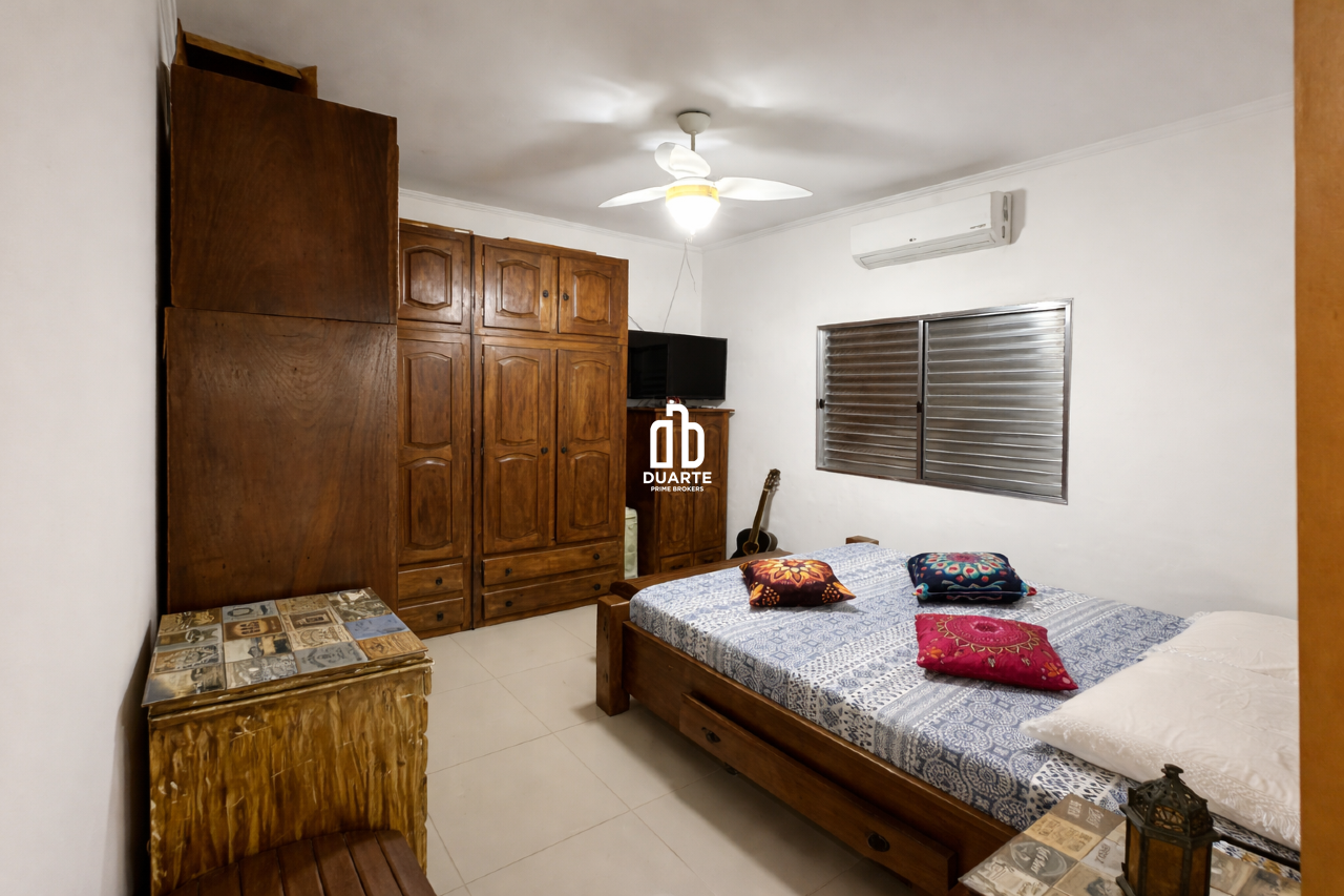 Casa à venda no GUILHERMINA: 