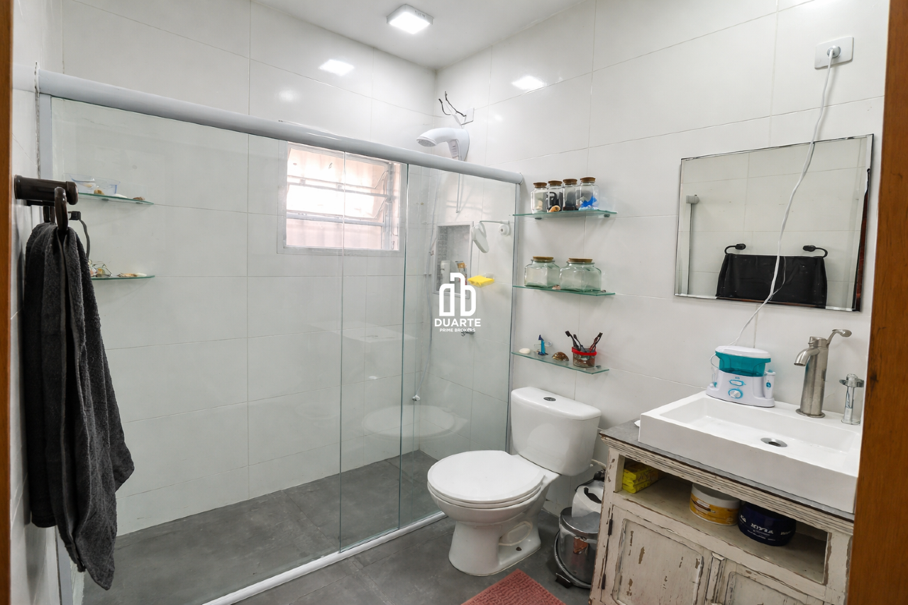 Casa à venda no GUILHERMINA: 