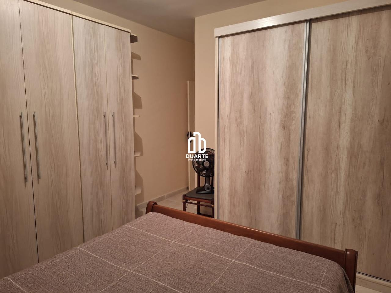 Sobrado à venda no GUILHERMINA: 