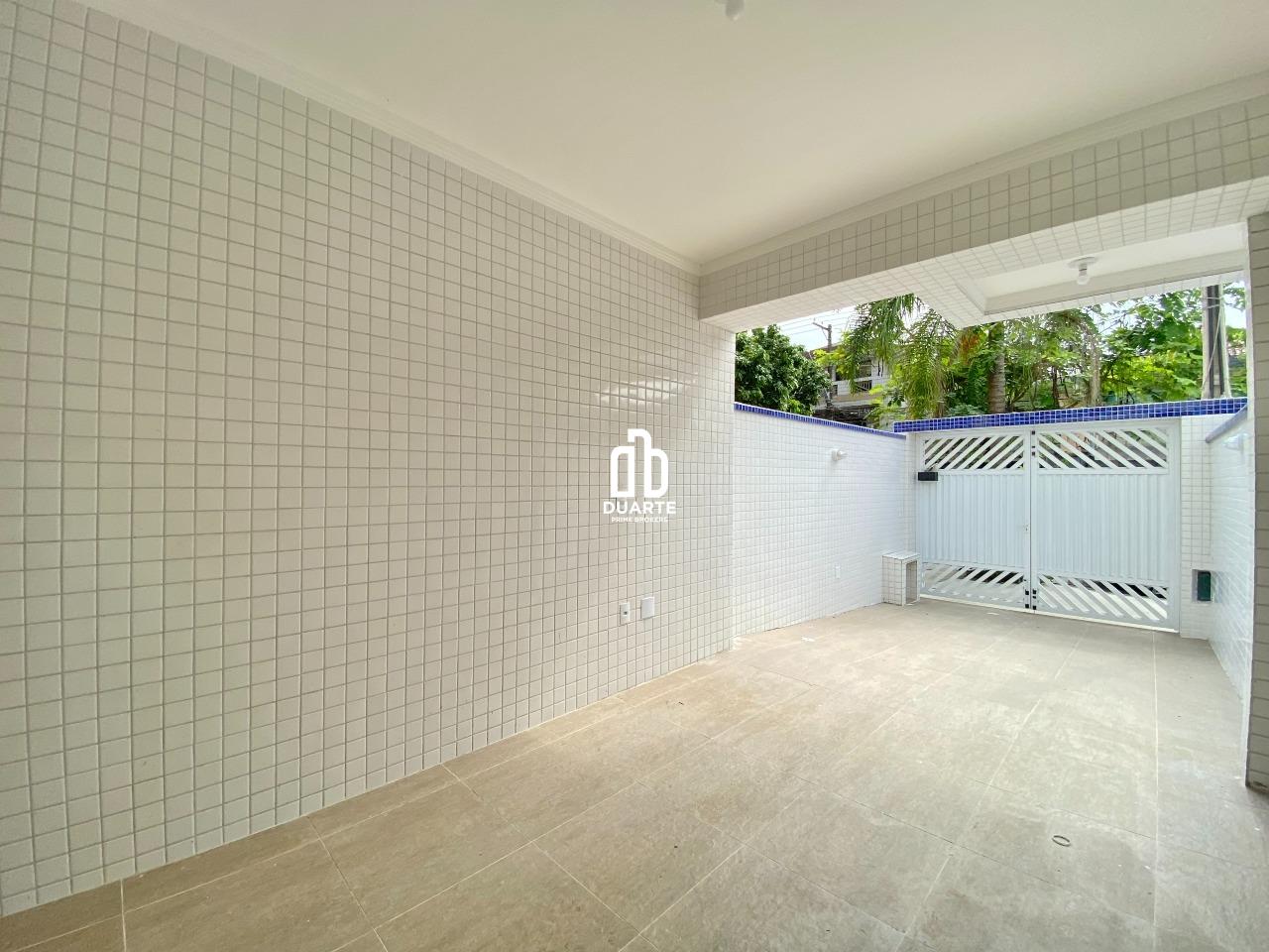 Casa Sobreposta Baixa à venda no APARECIDA: 