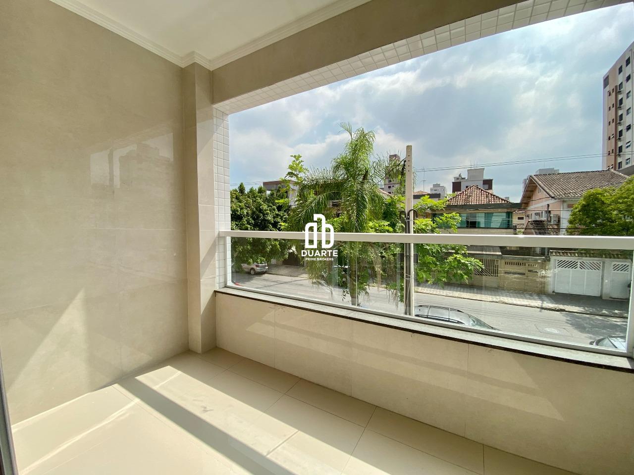 Casa Sobreposta Baixa à venda no APARECIDA: 