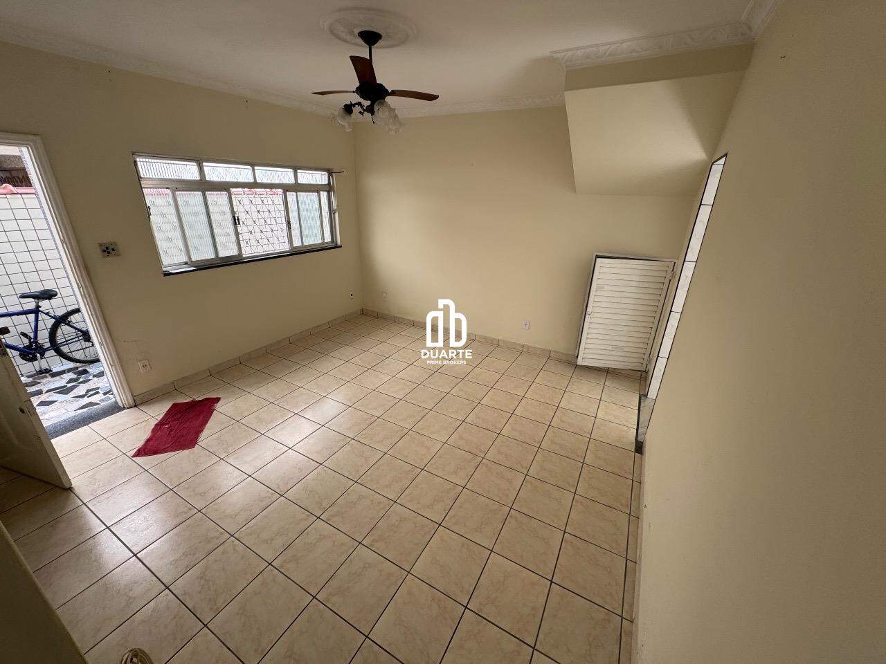 Apartamento à venda no MARAPÉ: 