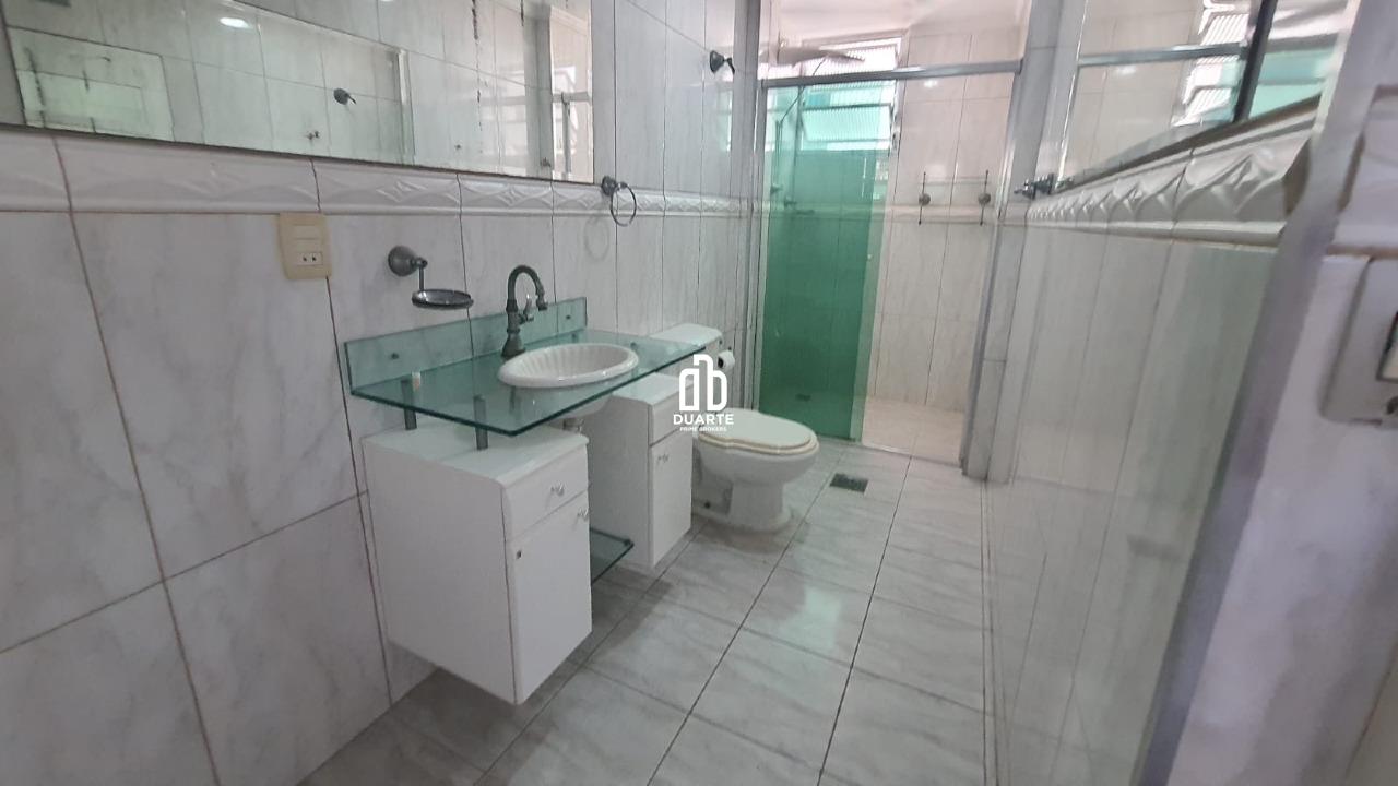 Apartamento à venda no PONTA DA PRAIA: 