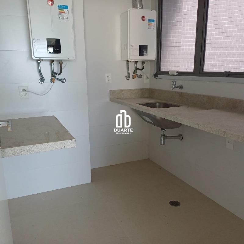 Apartamento à venda no RIVIERA DE SÃO LOURENÇO: 