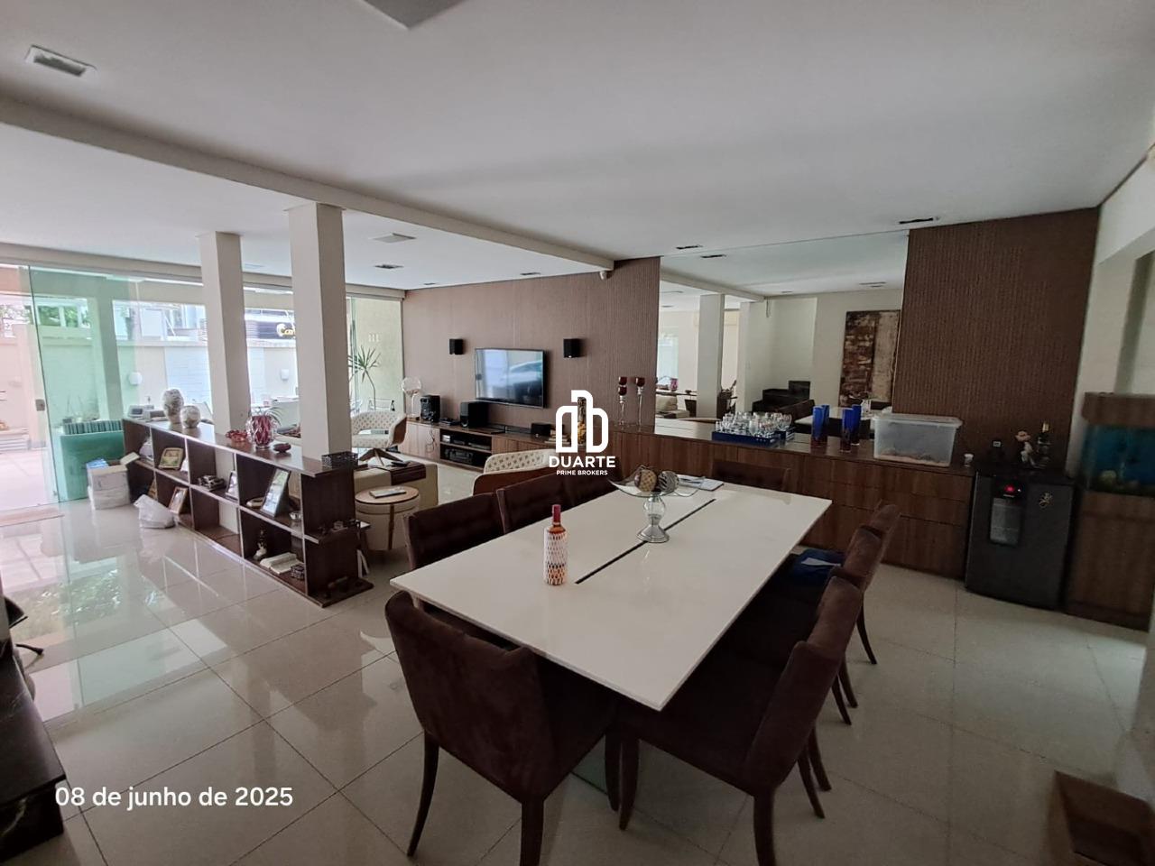 Casa à venda no GONZAGA: 