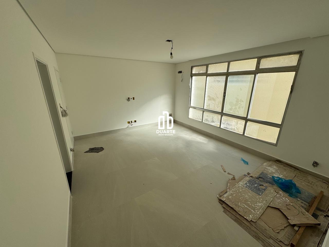 Apartamento à venda no PONTA DA PRAIA: 