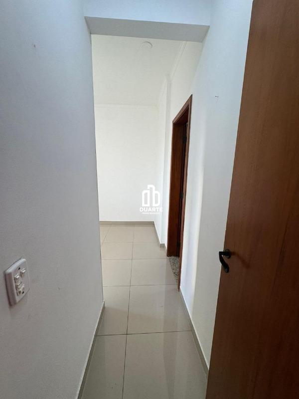 Apartamento à venda no ENCRUZILHADA: 