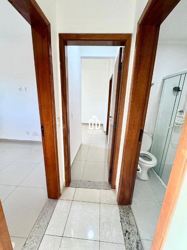 Apartamento à venda no ENCRUZILHADA: 