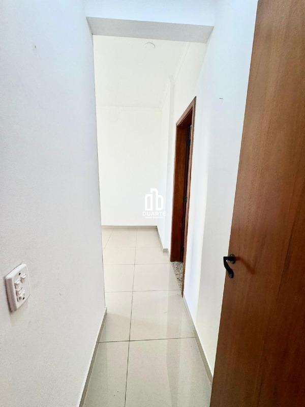 Apartamento à venda no ENCRUZILHADA: 