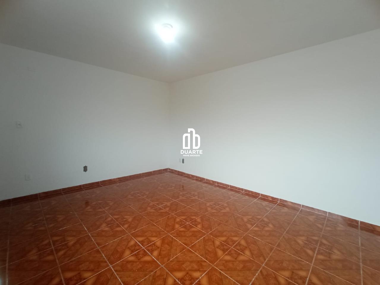 Apartamento - Prédio 3 Andares para aluguel no MARAPÉ: 