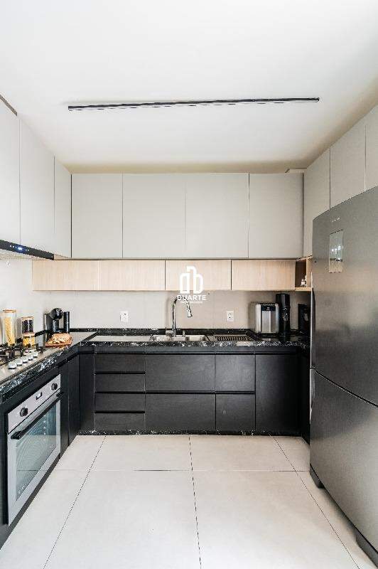 Apartamento à venda no MARAPÉ: 