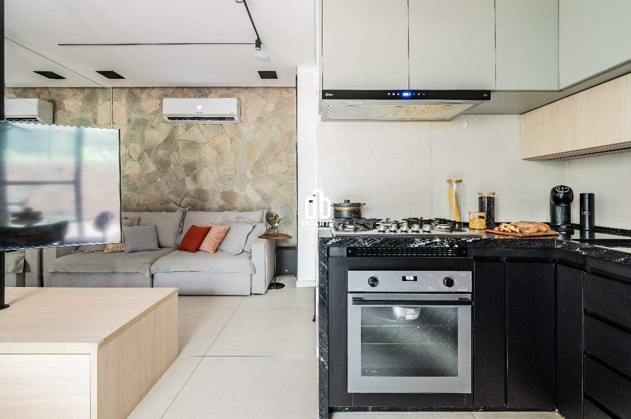 Apartamento à venda no MARAPÉ: 