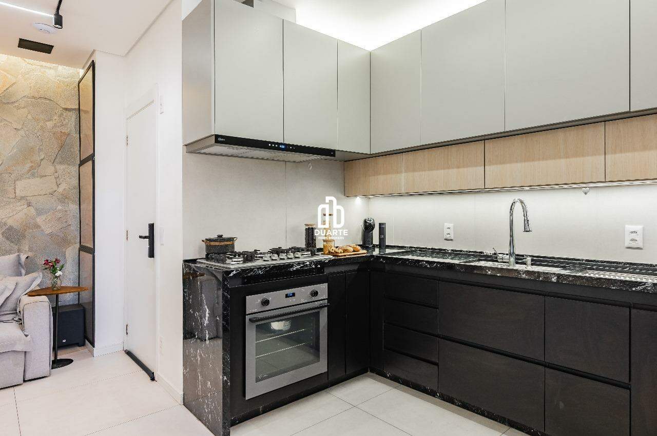 Apartamento à venda no MARAPÉ: 