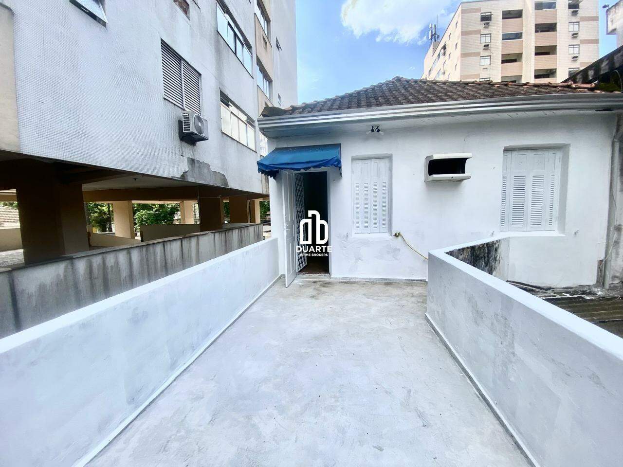 Casa para aluguel no VILA MATHIAS: 