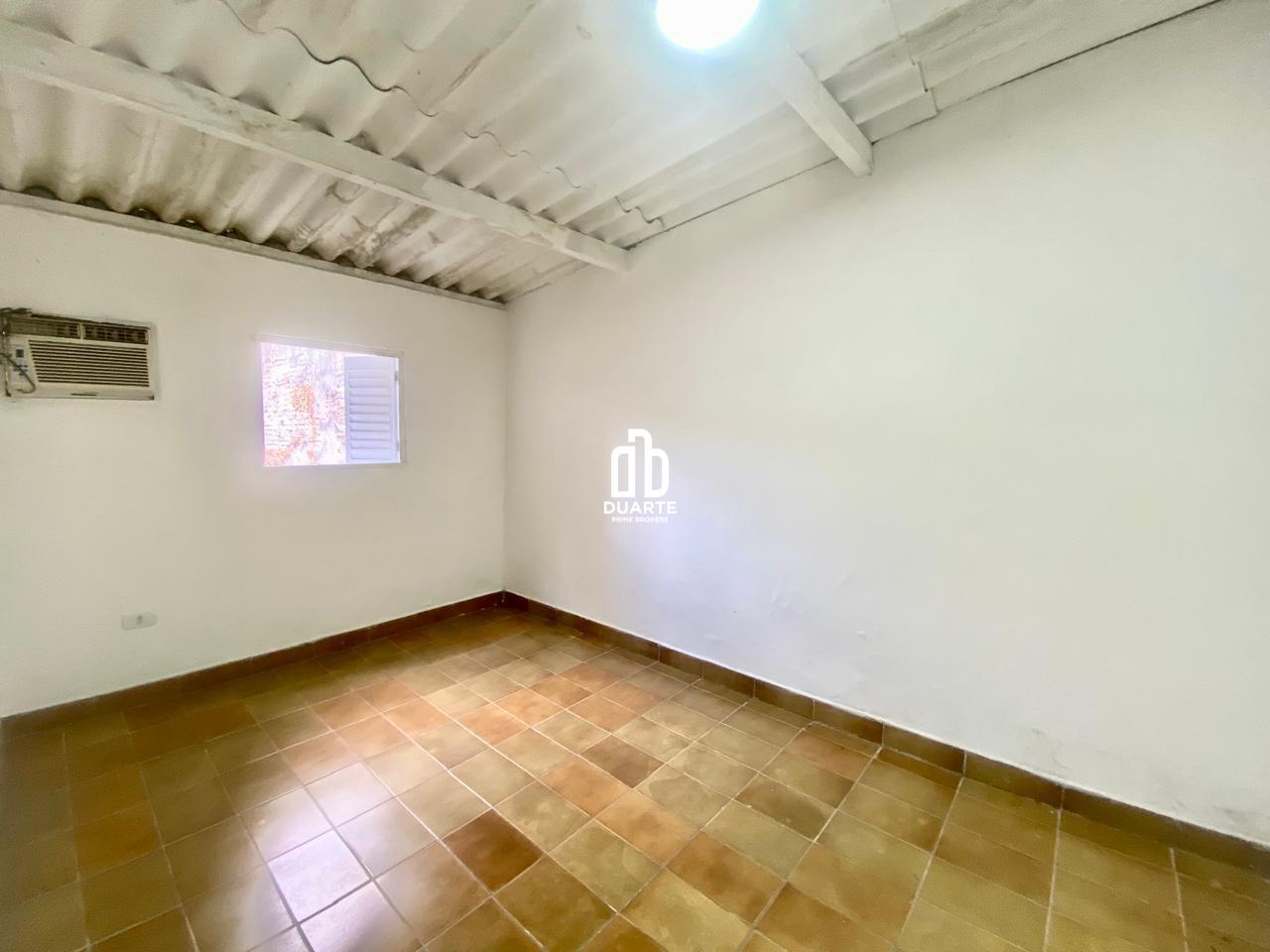 Casa para aluguel no VILA MATHIAS: 