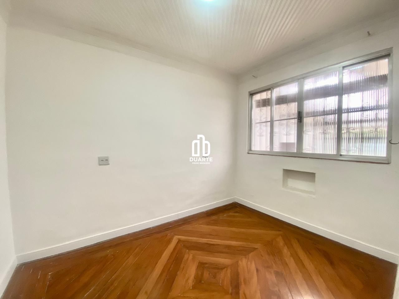 Casa para aluguel no VILA MATHIAS: 