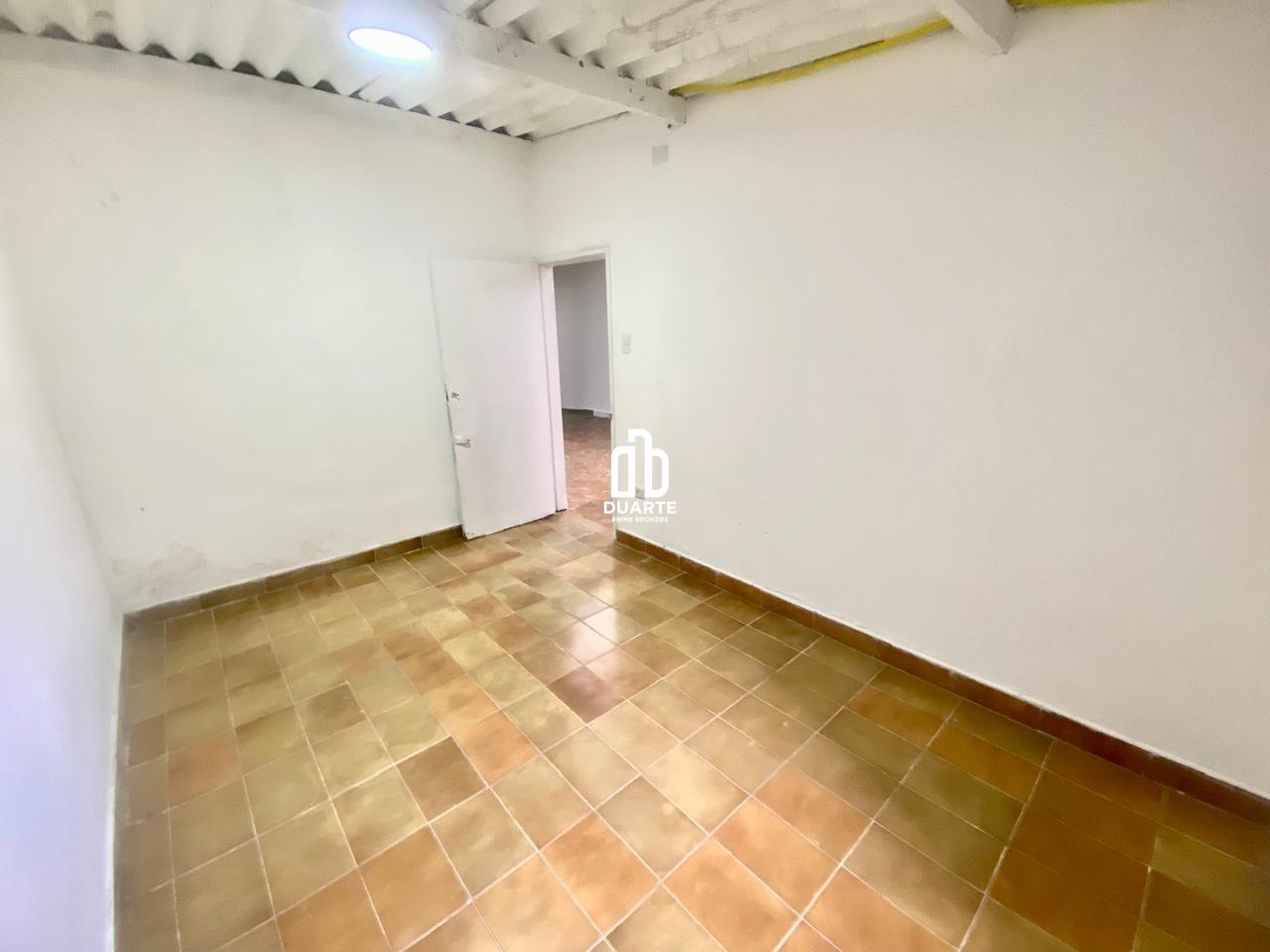 Casa para aluguel no VILA MATHIAS: 