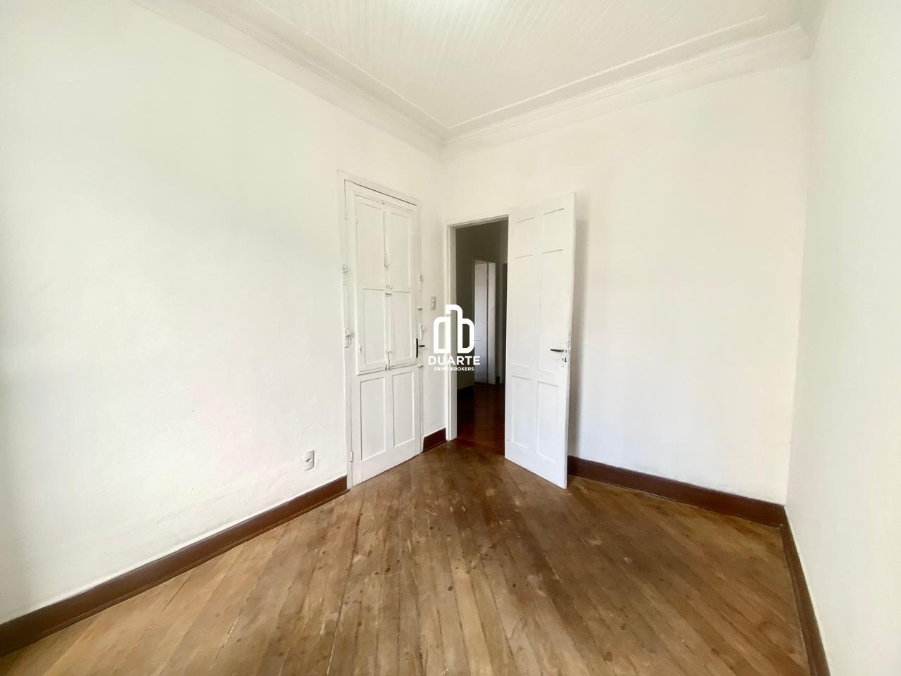 Casa à venda no VILA MATHIAS: 