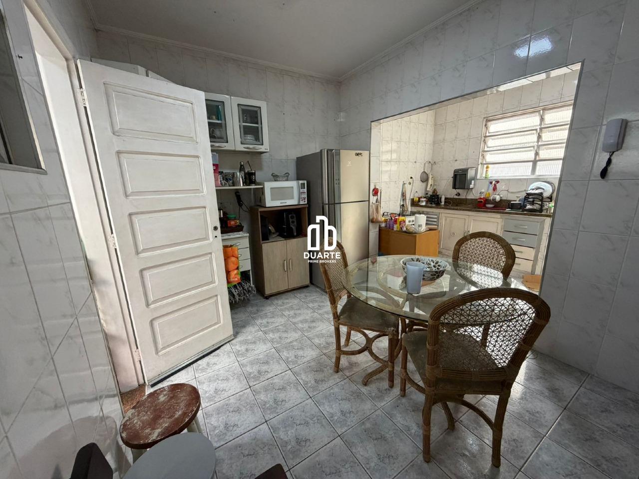 Apartamento - Prédio 3 Andares à venda no Pompeia: 