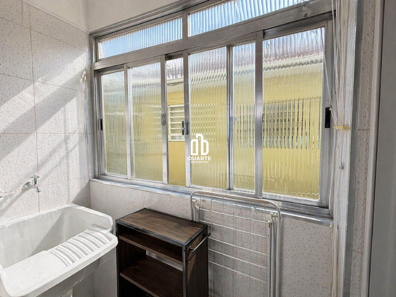 Apartamento - Prédio 3 Andares à venda no BOQUEIRÃO: 