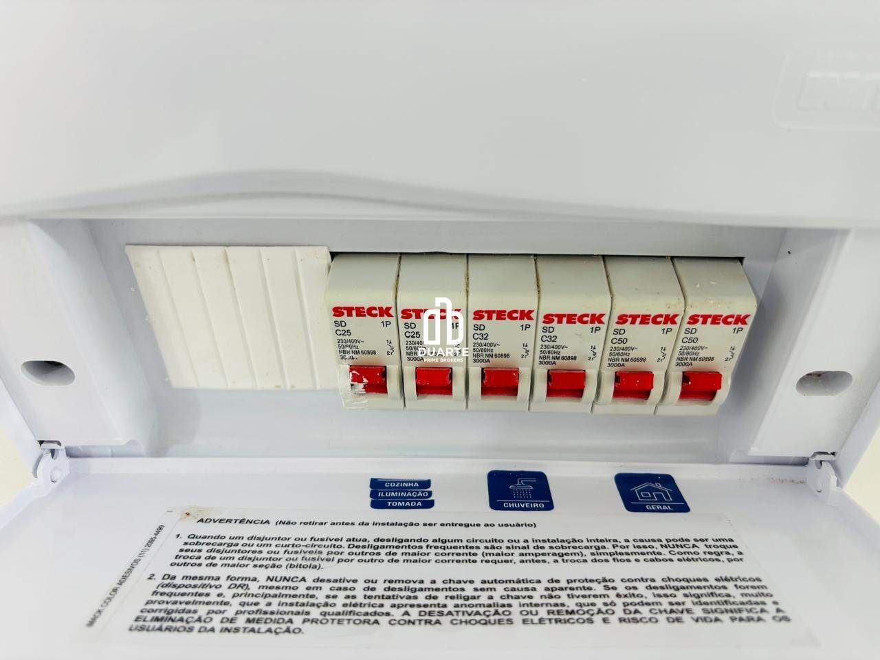 Kitnet à venda no JOSÉ MENINO: 