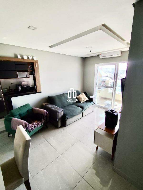 Apartamento à venda no CAMPO GRANDE: 