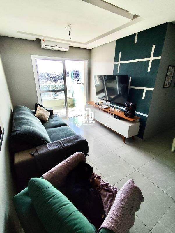 Apartamento à venda no CAMPO GRANDE: 