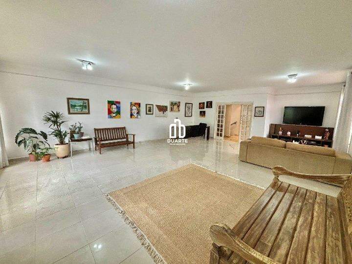 Casa à venda no PONTA DA PRAIA: 