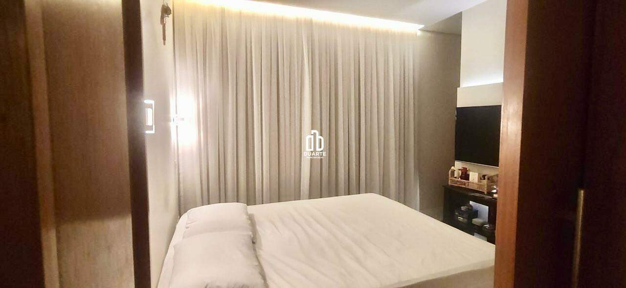 Apartamento à venda no ENCRUZILHADA: 
